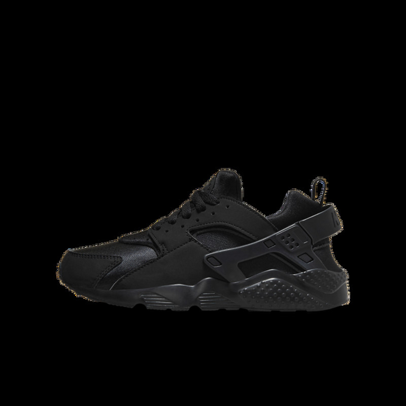 Triple black huarache outlet outfit