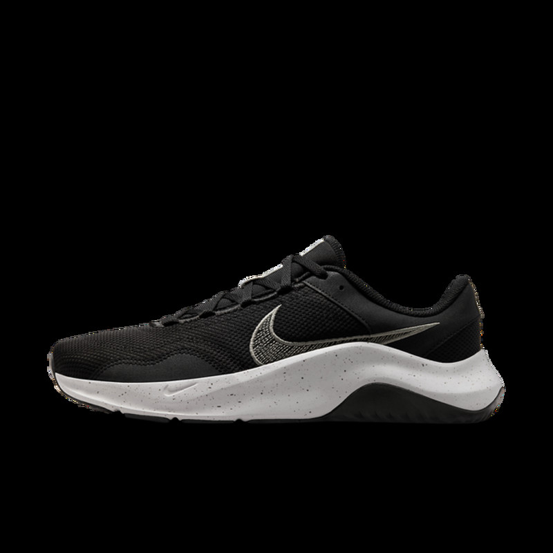 Nike Legend Essential 3 Next Nature Training | DM1120-011