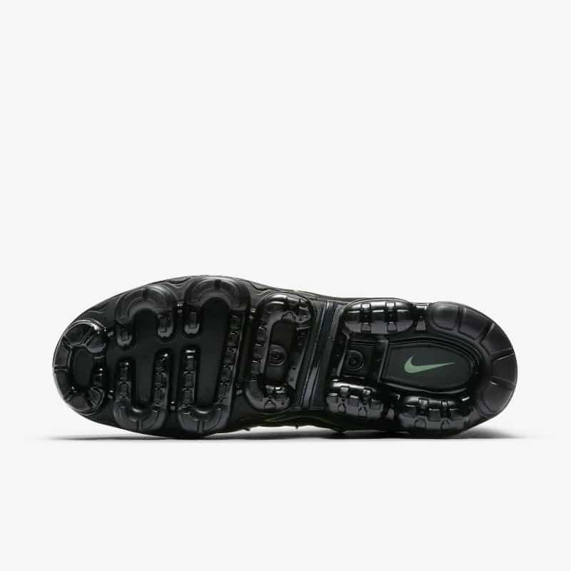 Nike Air Vapormax Plus Black Volt | 924453-009