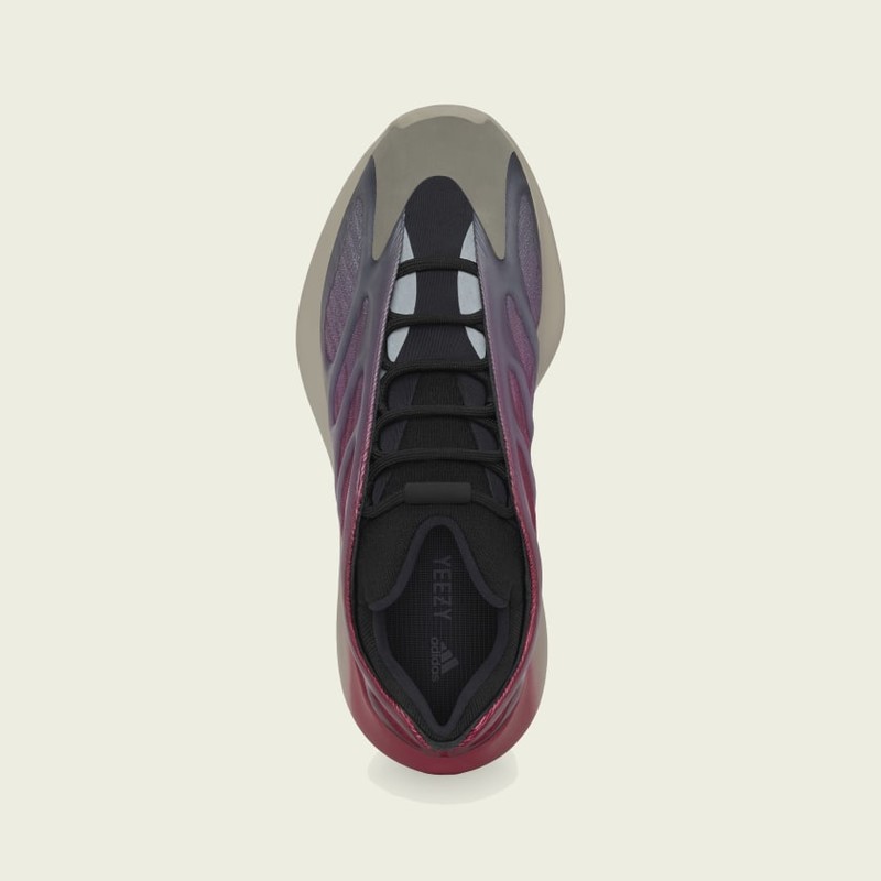 adidas Yeezy 700 V3 Fade Carbon | GW1814