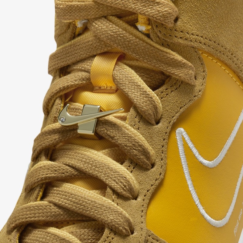 Nike Dunk High First Use University Gold | DH6758-700