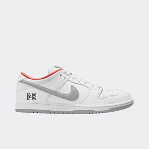 Supreme x Nike SB Dunk Low "BWhite" | HQ8487-100