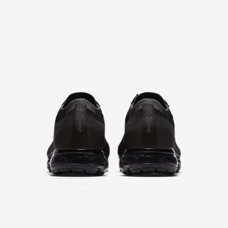 Nike Air Vapormax Flyknit SE Laceless Triple Black | AQ0581-001