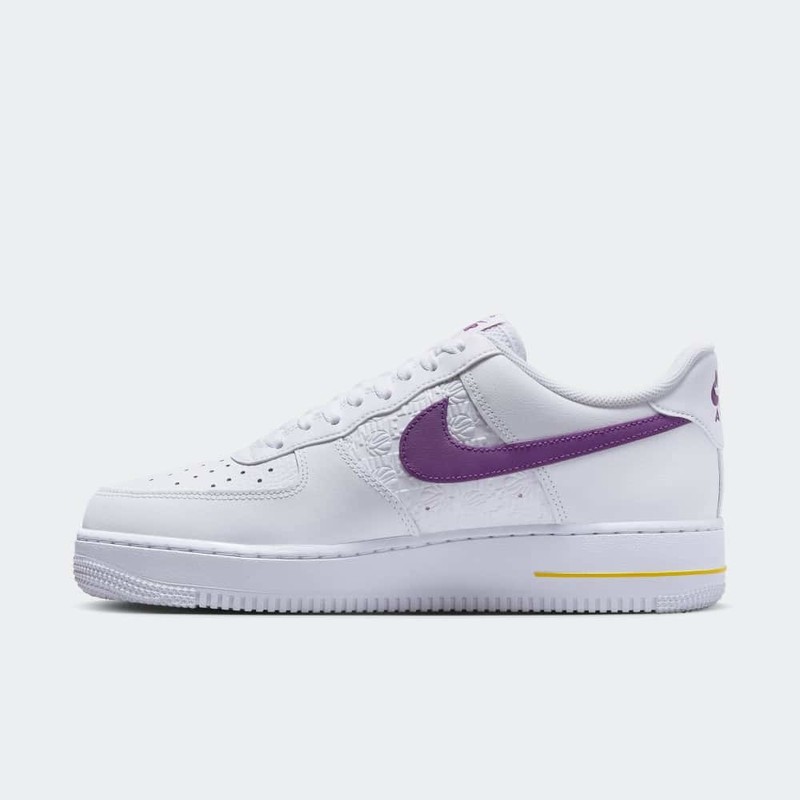 Nike Air Force 1 EMB "Bold Berry" | FJ4209-100