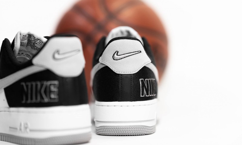 Nike Air Force 1 EMB White Black CT2301-001 Release Info