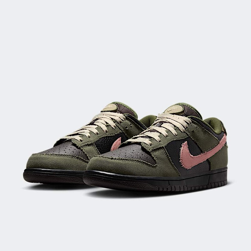 Nike Dunk Low "Dunks Not Dead" | IB2256-300