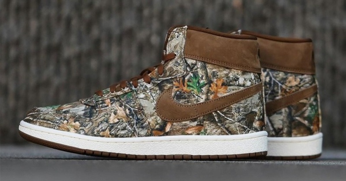 First Pictures of the Jordan Air Ship "Realtree Camo"