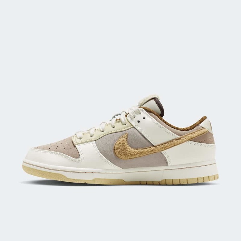 Nike Dunk Low "Year Of The Rabbit Chenille" | FD4203-211