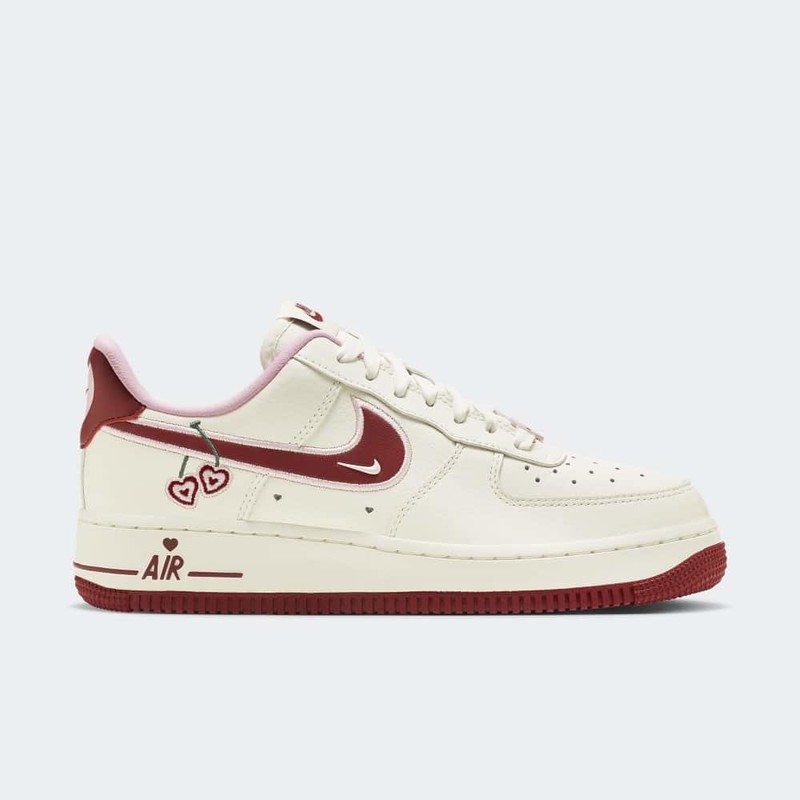 Nike Air Force 1 Valentines Day 2023 | FD4616-161
