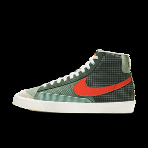 Nike Blazer Mid '77 Patch Dutch Green/ Tm Orange-Galactic Jade | DD1162-300