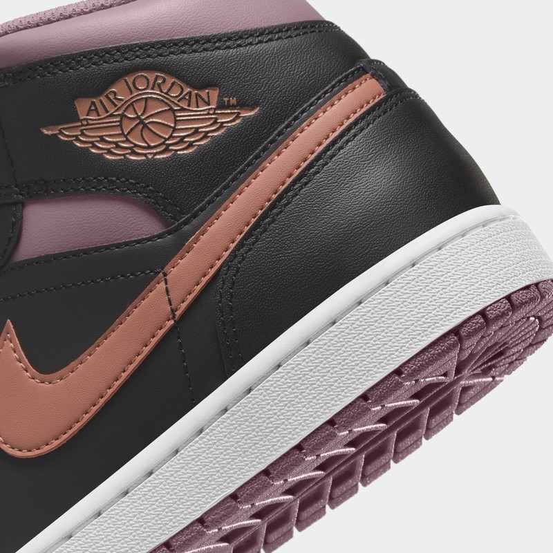 Air Jordan 1 Mid SE "Sky J Mauve" | FB9911-008