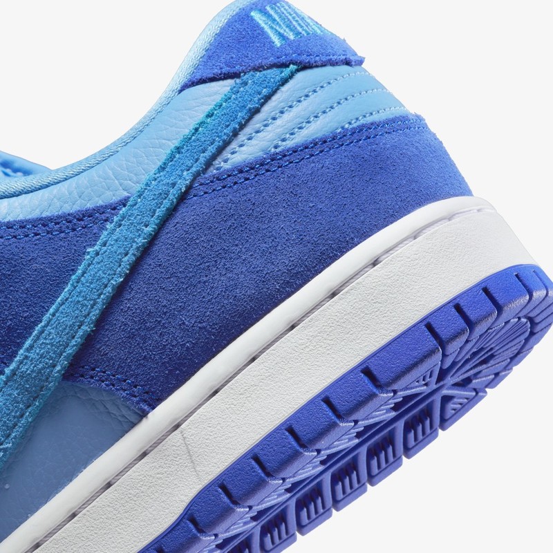 Nike SB Dunk Low Blue Raspberry | DM0807-400