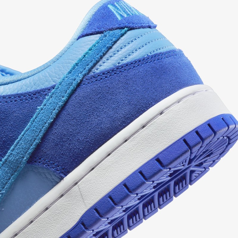 Nike SB Dunk Low Blue Raspberry | DM0807-400