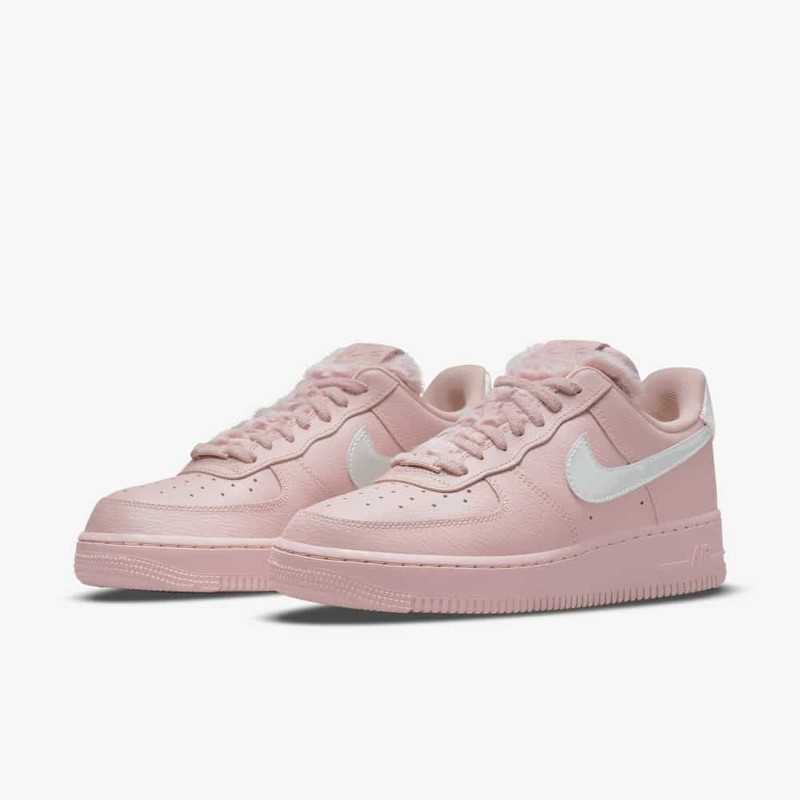 Nike Air Force 1 Pink Sherpa | DO6724-601