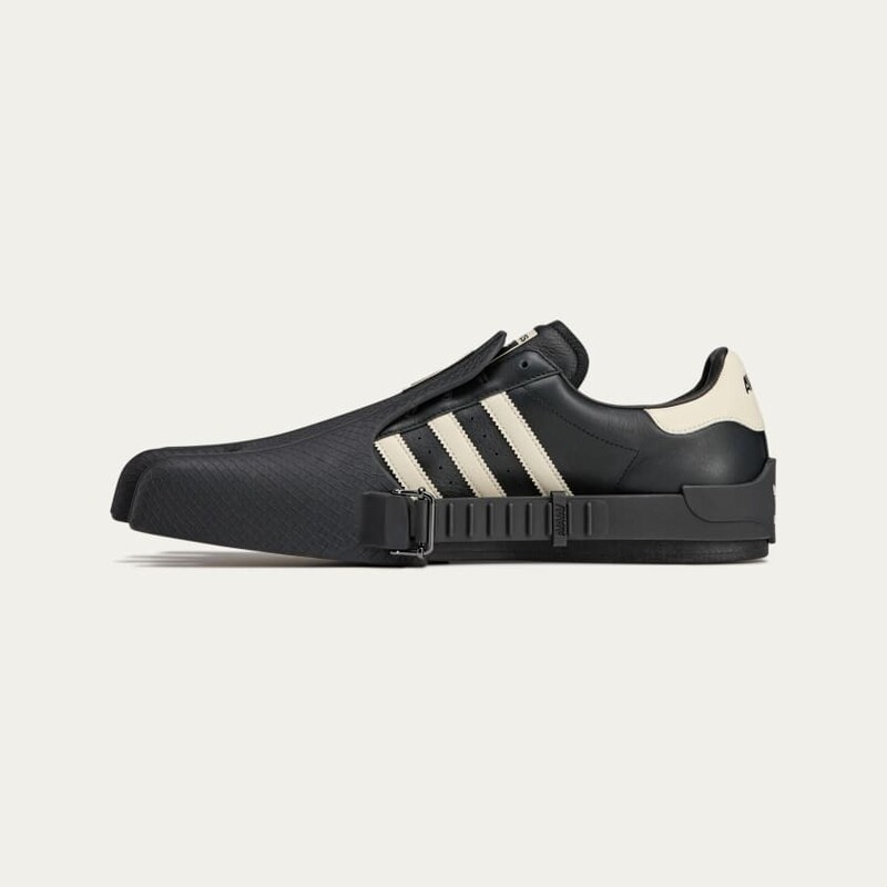 AVAVAV x adidas Superfinger Superstar "Core Black" | JP7141