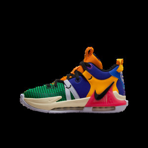 Nike Boys LeBron Witness VII | FQ8170-585