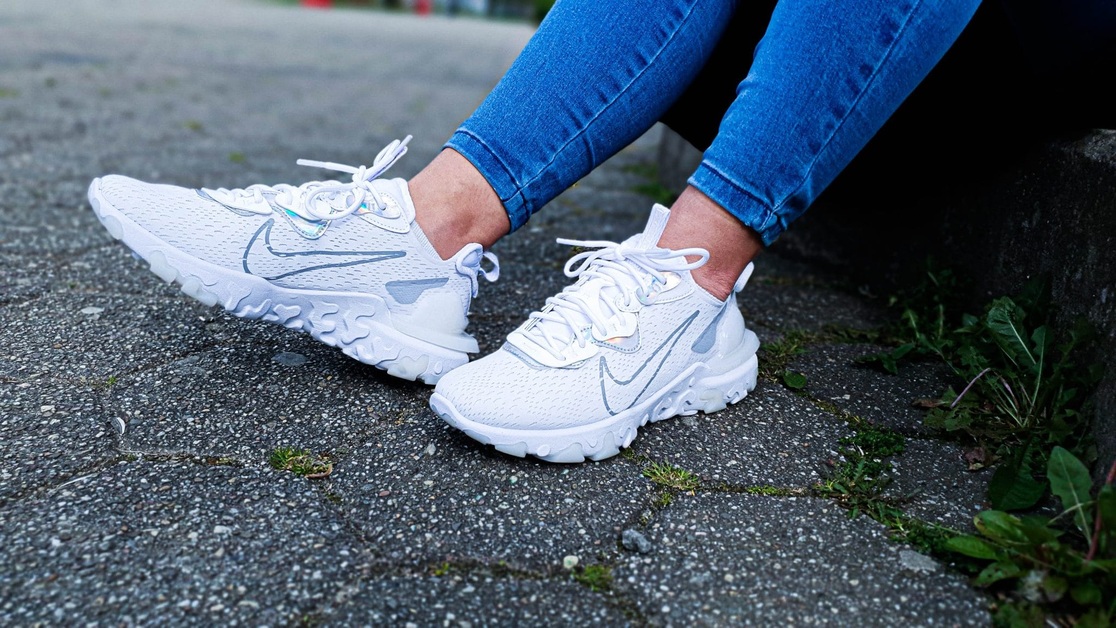 Nike react iridescent hotsell