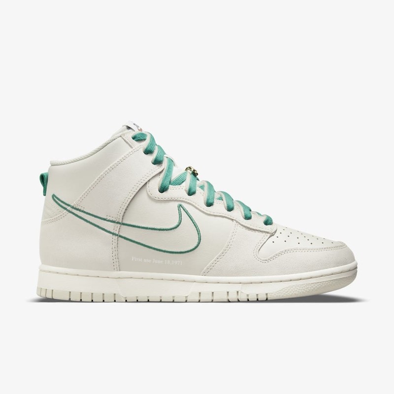 Nike Dunk High First Use Light Bone | DH0960-001