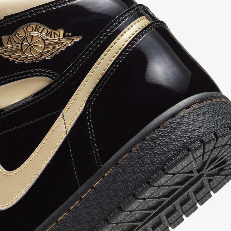 Air Jordan 1 High OG Black Gold | 555088-032