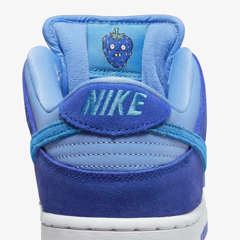 Nike SB Dunk Low Blue Raspberry | DM0807-400