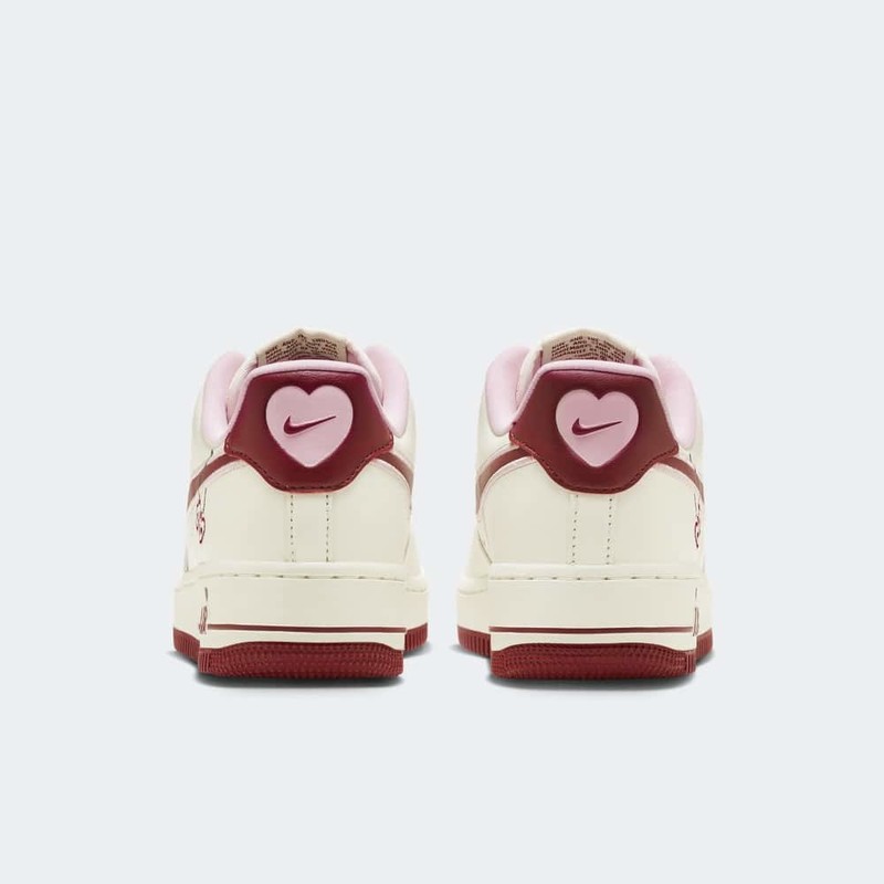 Nike Air Force 1 Valentines Day 2023 | FD4616-161