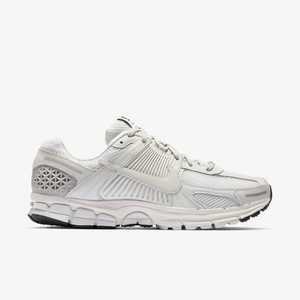 Nike Zoom Vomero 5 "Triple White" | BV1358-001