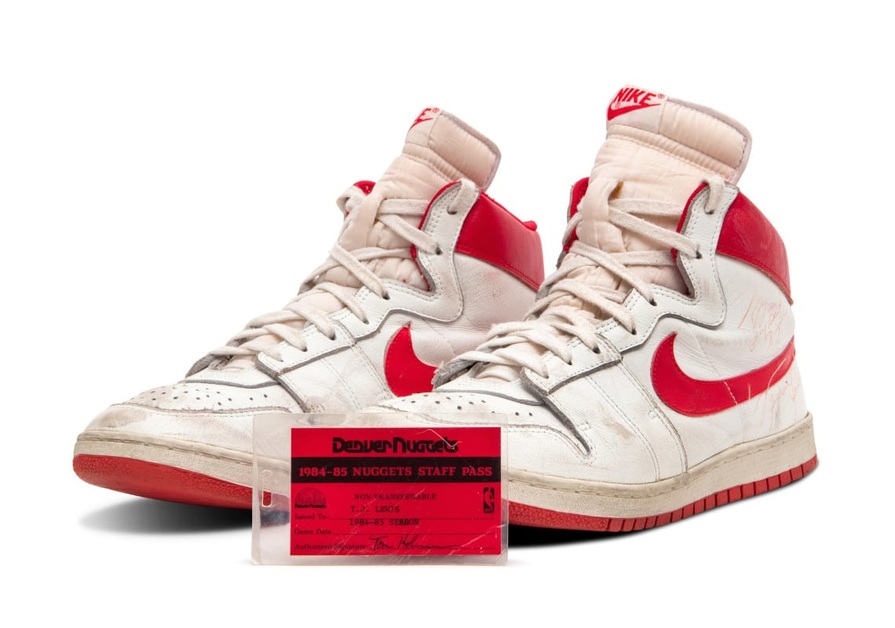 Michael Jordan's Game-Worn Nike Air Ship 1984 gehören mit 1,47 Millionen USD zu den teuersten Sneakers der Welt