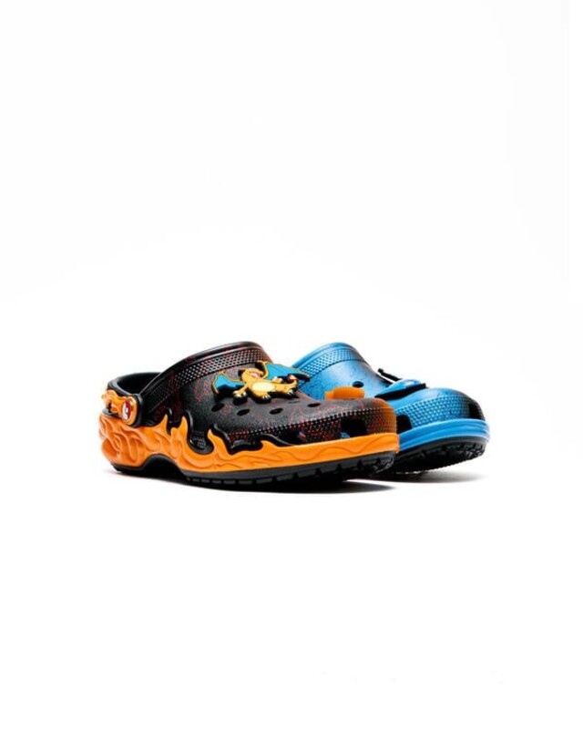 Pokemon x Crocs Versus Clog "Charizard vs. Blastoise" | 211346-90H