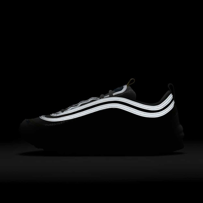 UNDEFEATED x Nike Air Max 97 Sail | DC4830-100