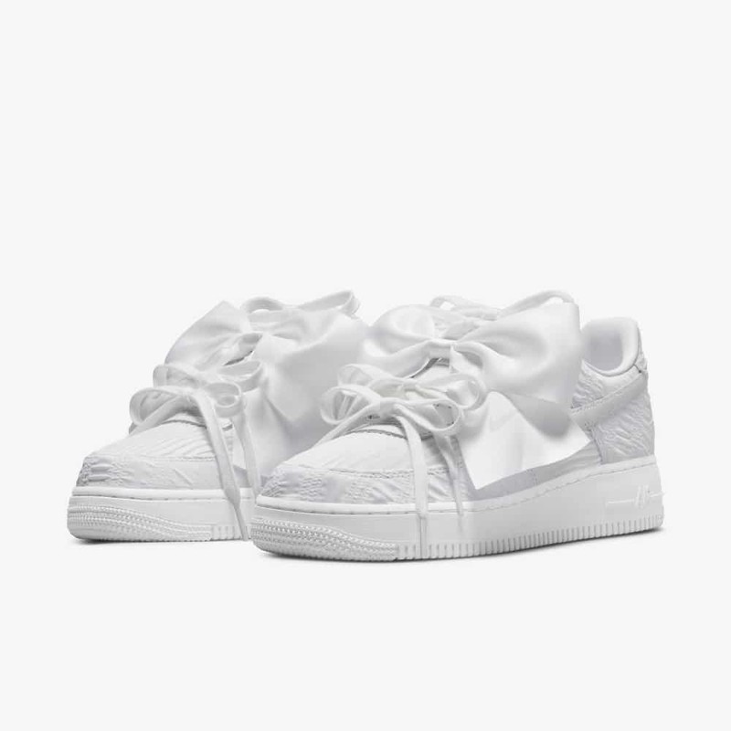 Nike Air Force 1 Bow | DV4244-111