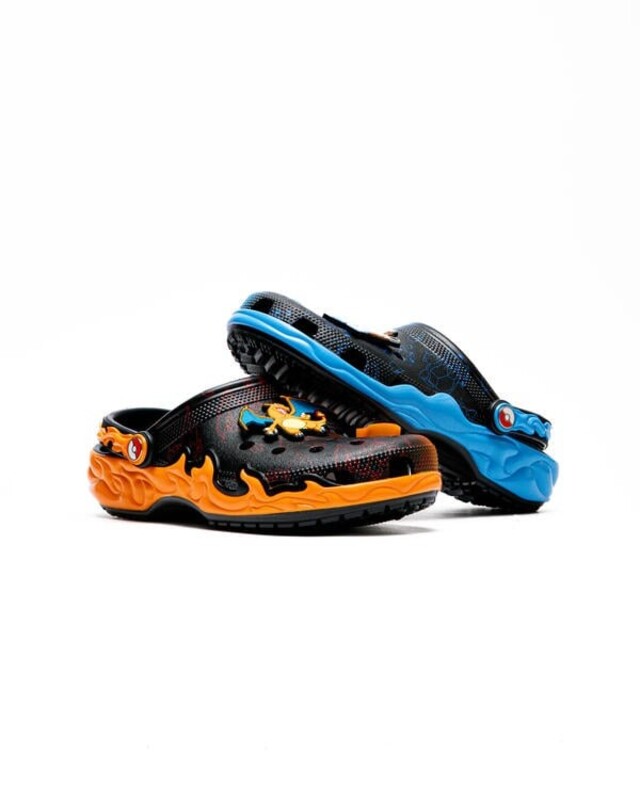 Pokemon x Crocs Versus Clog "Charizard vs. Blastoise" | 211346-90H