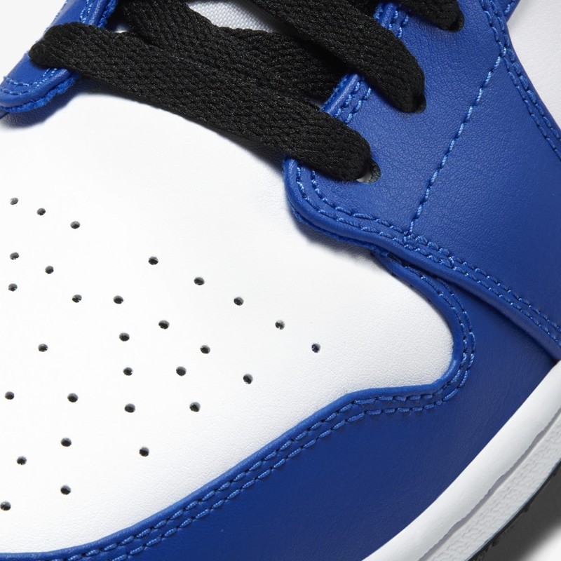 Air Jordan 1 Low "Hyper Royal" | 553558-124