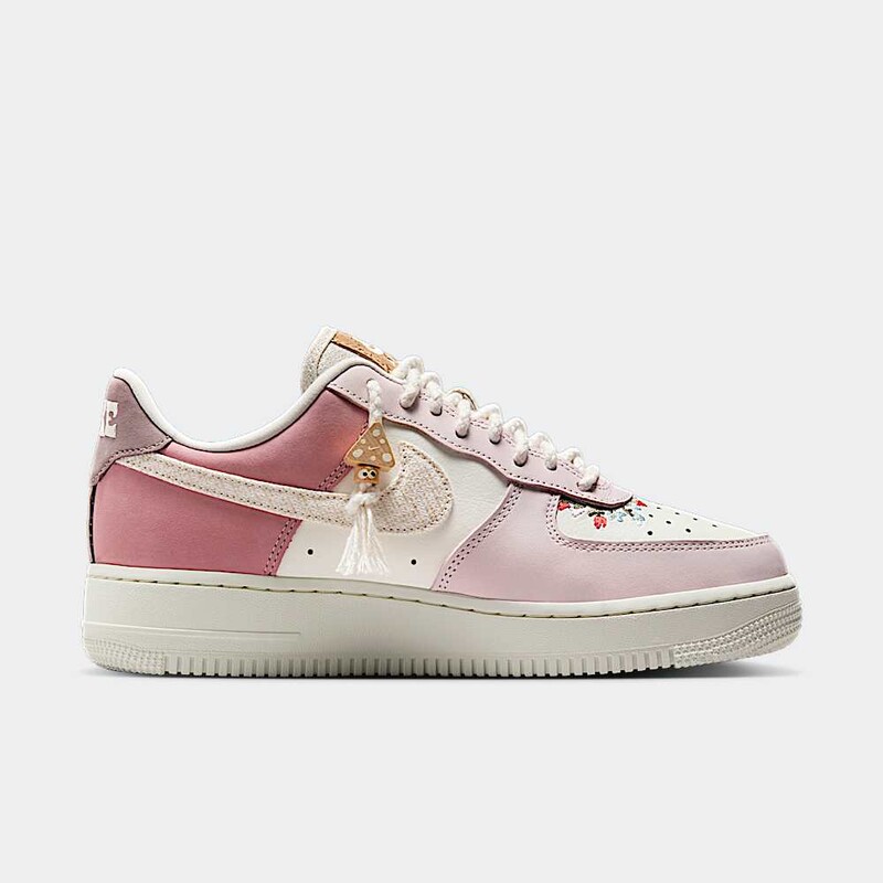 Nike Air Force 1 Low "Mushroom" | IB8874-111