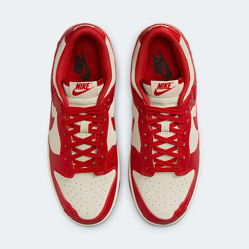 Nike Dunk Low "Red Roses" | HF1986-100