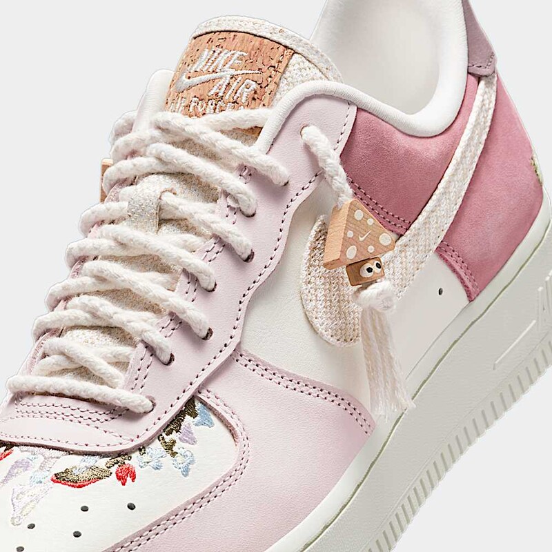 Nike Air Force 1 Low "Mushroom" | IB8874-111