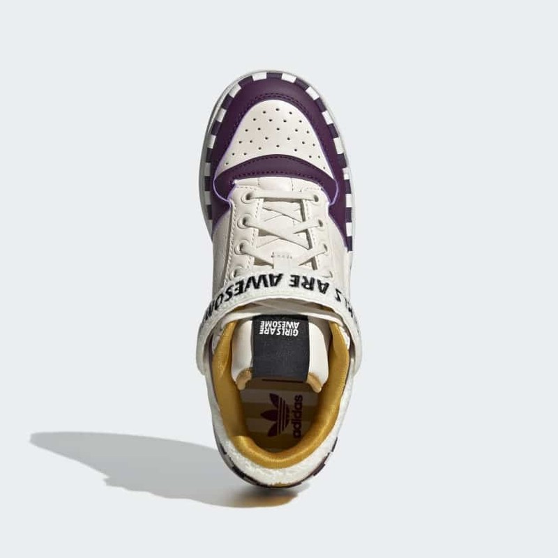 Girls Are Awesome x adidas Triple Platforum Low | GY2618