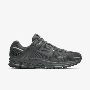 Nike Zoom Vomero 5 Blackout Rush | BV1358-002