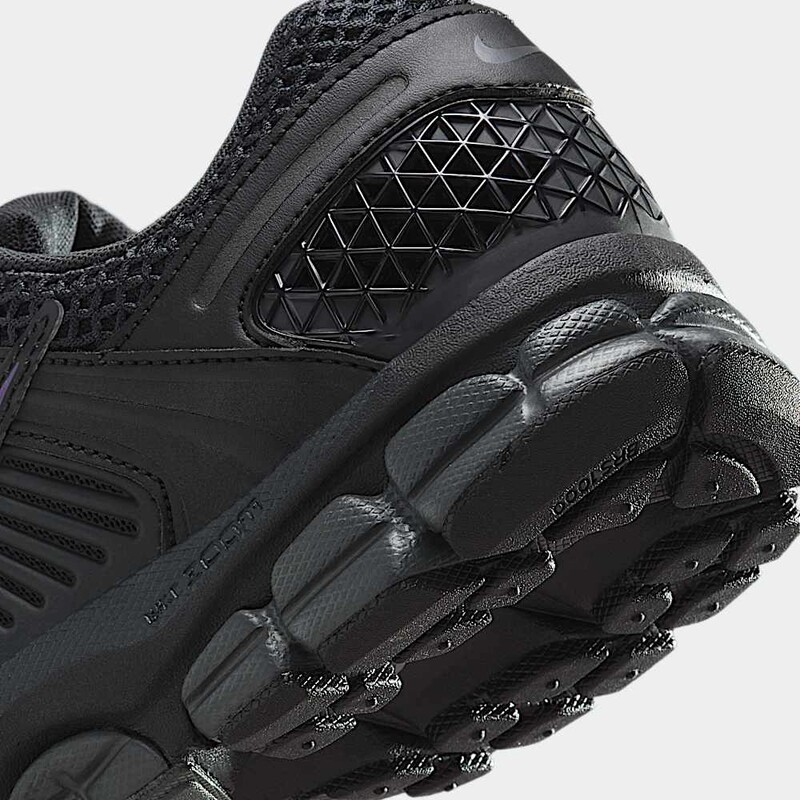 Nike Zoom Vomero 5 "Black Iridescent" | IB4397-001