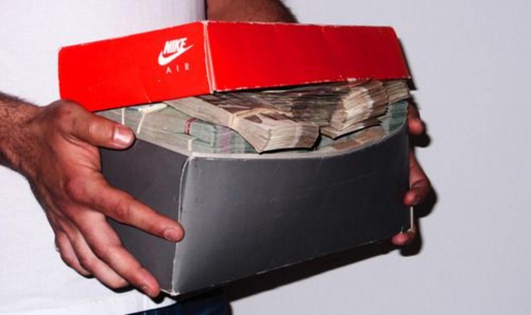 Solltest du dein Geld in Sneaker investieren?