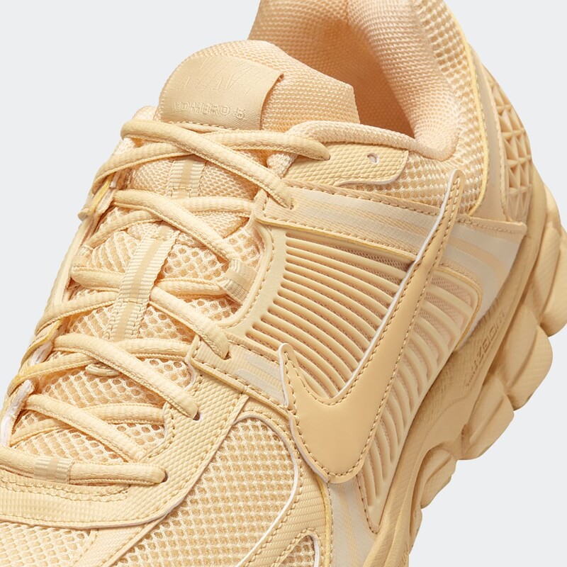 Nike Zoom Vomero 5 "Celestial Gold" | HF5493-200