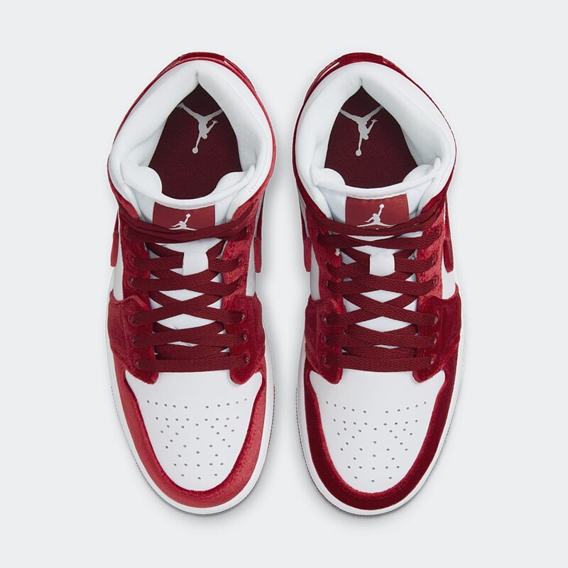 Air Jordan 1 Mid "Red Velvet" | FZ3334-100