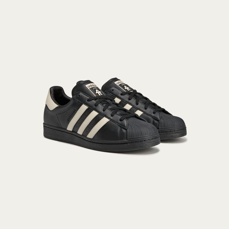 AVAVAV x adidas Superfinger Superstar "Core Black" | JP7141