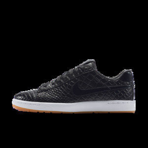 Nike Wmns Tennis Classic Ultra Premium QS | 724977-001
