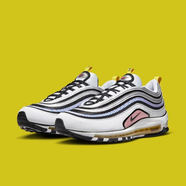 Das „Mighty Swooshers“ Pack erhält einen Nike Air Max 97