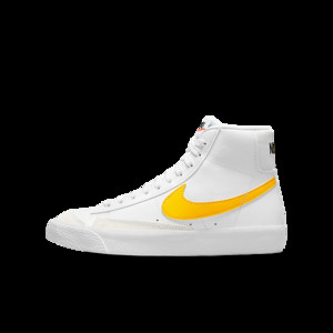 Nike Blazer Mid '77 | DA4086-103