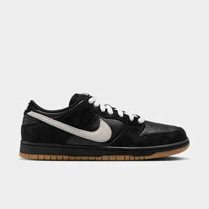 Nike SB Dunk Low Pro 'Black & White' | HF3704-003