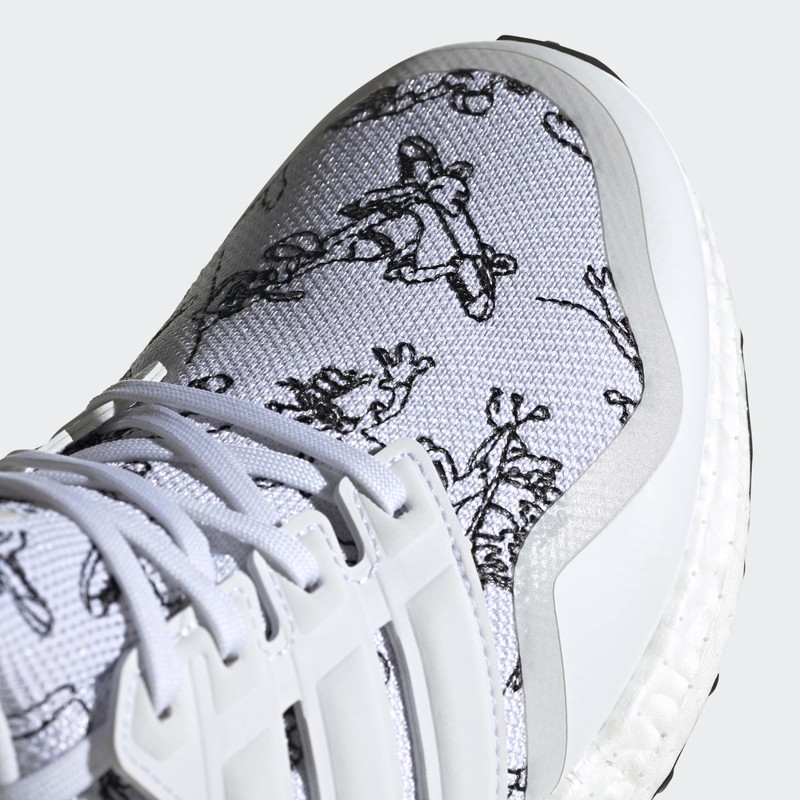 Disney x adidas Ultra Boost DNA Goofy White | FV6049