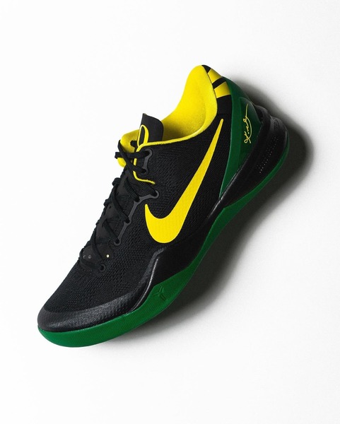 Kobe 8 outlet green and yellow