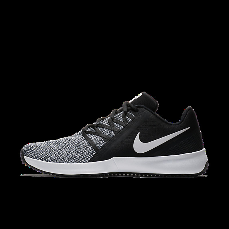 Nike varsity hotsell compete trainer