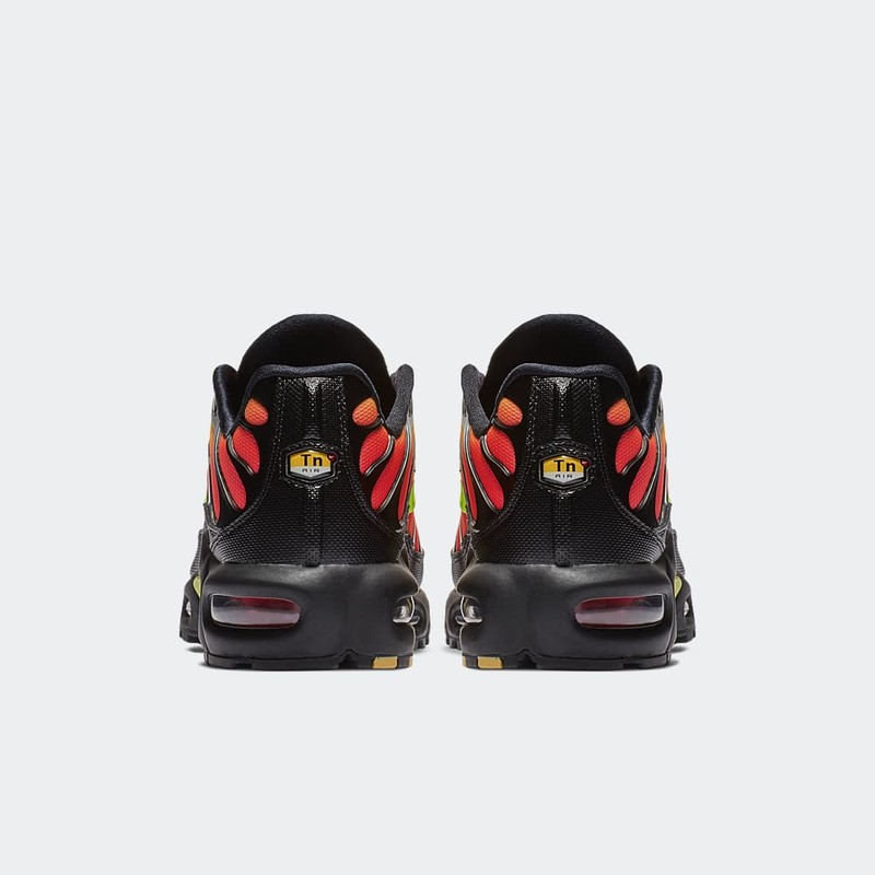 Air max plus orange red black online